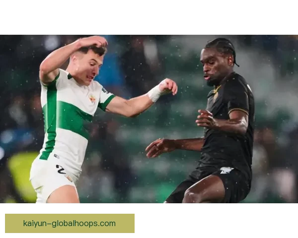 萨拉戈萨球员表现出色，迎来季后赛希望，状态回暖。