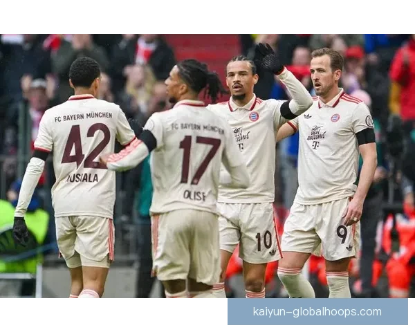 拜仁阵容深度分析显示球队竞争力增强，呈现出良好状态。